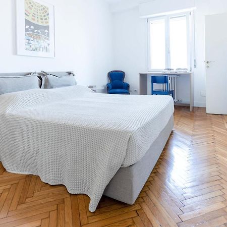 Milan Flat 5 Min From Duomo With Park For Small Cars Apartment Екстериор снимка