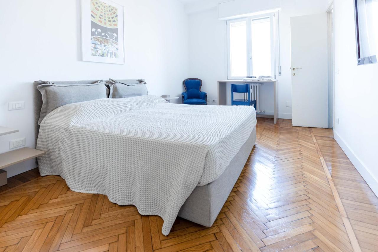 Milan Flat 5 Min From Duomo With Park For Small Cars Apartment Екстериор снимка